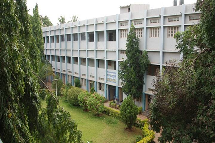 Srisaila College of Education campus in Harihar, Karnataka, India — photo 3