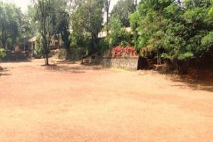 Koyana Education Society's Arts and Commerce College campus in Satara, Maharashtra, India — photo 3