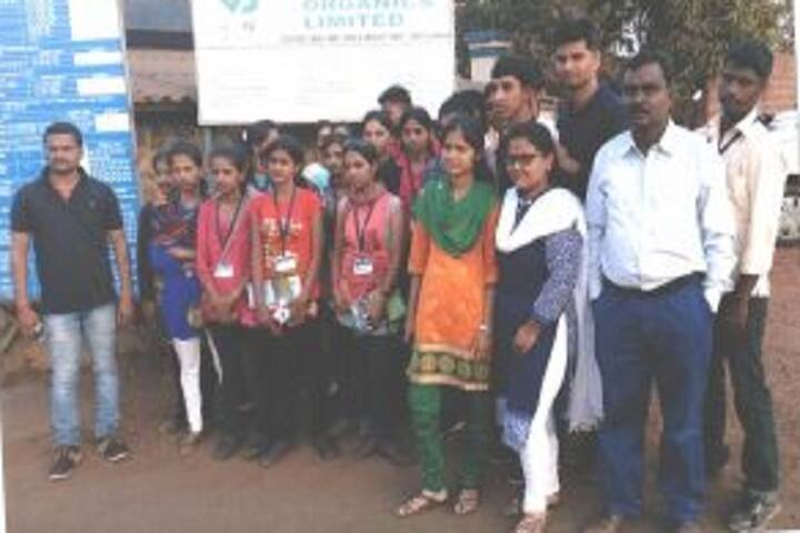 Smt Vijayadevi Desai Senior College campus in Satara, Maharashtra, India — photo 5