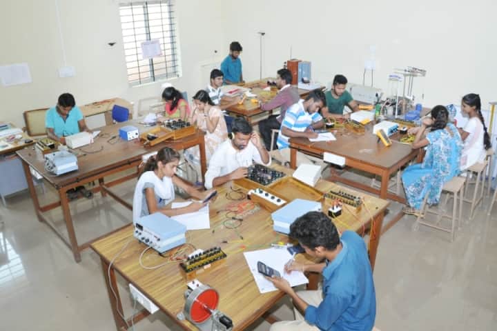 Government First Grade College campus in Nanjangud, Karnataka, India — photo 4