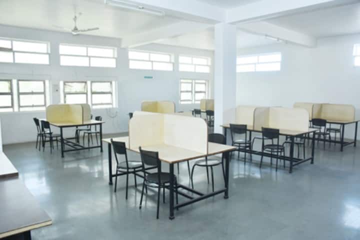 Shri Gulabrao Deokar College of Nursing campus in Jalgaon, Maharashtra, India — photo 1