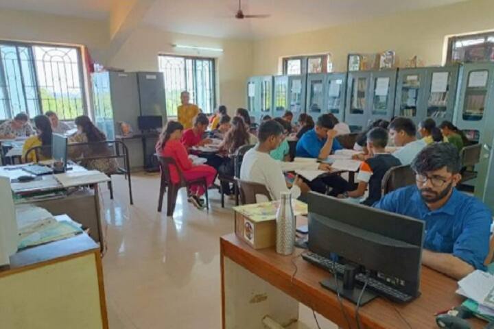 St Joseph Vaz College campus in Mormugao, Goa, India — photo 4