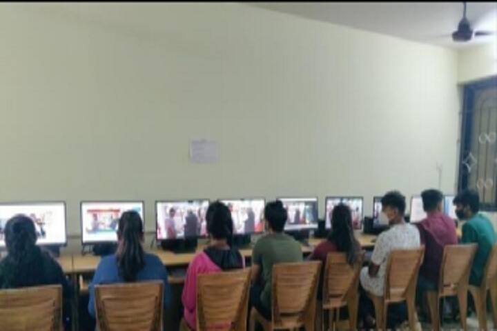 St Joseph Vaz College campus in Mormugao, Goa, India — photo 5