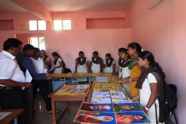 Government First Grade College for Women campus in Hunsur, Karnataka, India — photo 2