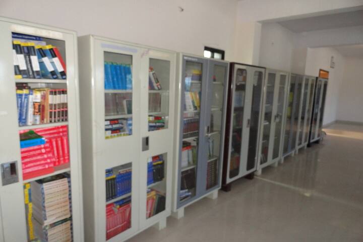 Smt Kumudbeen Darbar College of Commerce Science and Management Studies campus in Vijayapura, Karnataka, India — photo 6