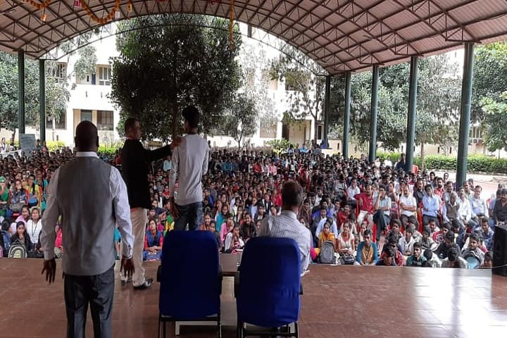 Government First Grade College campus in Bangalore, Karnataka, India — photo 3