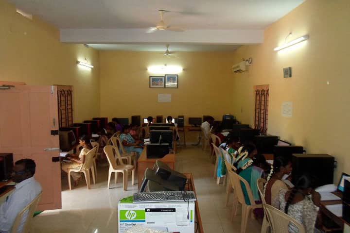 Arumugam Pillai Seethai Ammal College campus in Tirupattur, Tamil Nadu, India — photo 5