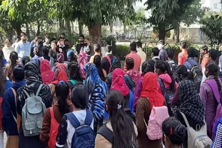 Bhagat Singh Government PG College campus in Jaora, Madhya Pradesh, India — photo 6