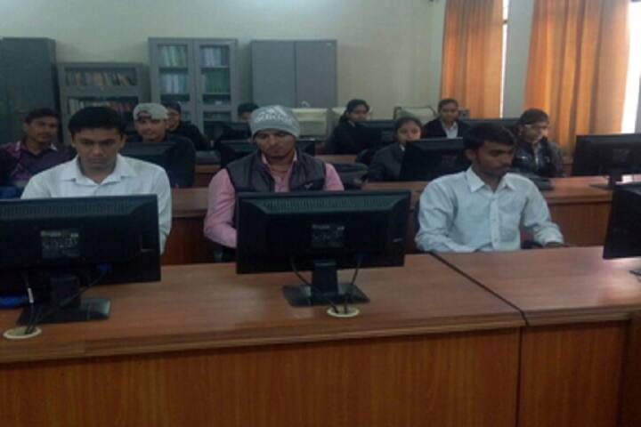 Lajpat Rai College campus in Ghaziabad, Uttar Pradesh, India — photo 4
