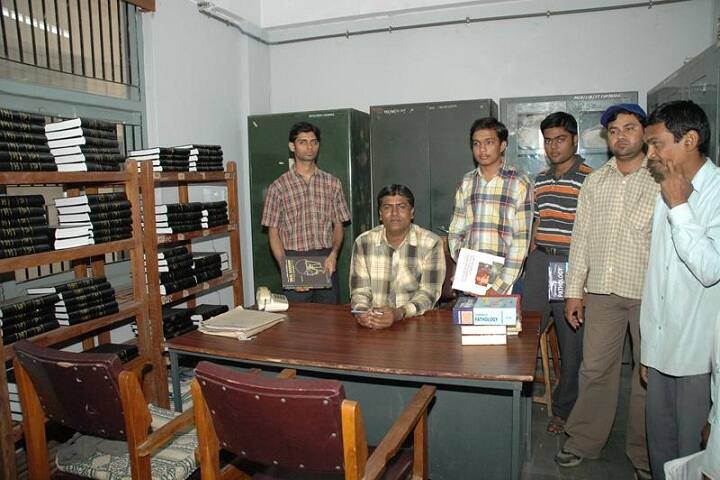 Government Medical College campus in Bhavnagar, Gujarat, India — photo 5