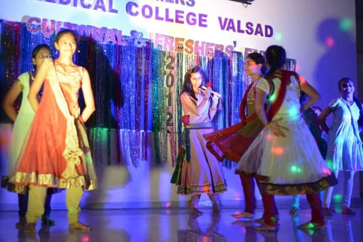 GMERS Medical College campus in Valsad, Gujarat, India — photo 5