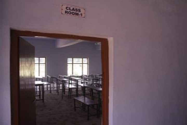 Lalita Devi Mahavidyalaya campus in Pratapgarh City, Uttar Pradesh, India — photo 3