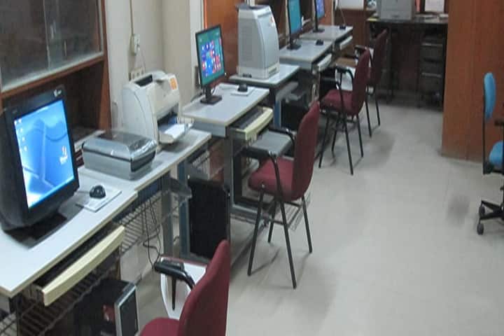 Sardar Patel Institute of Economics and Social Research campus in Ahmedabad, Gujarat, India — photo 3