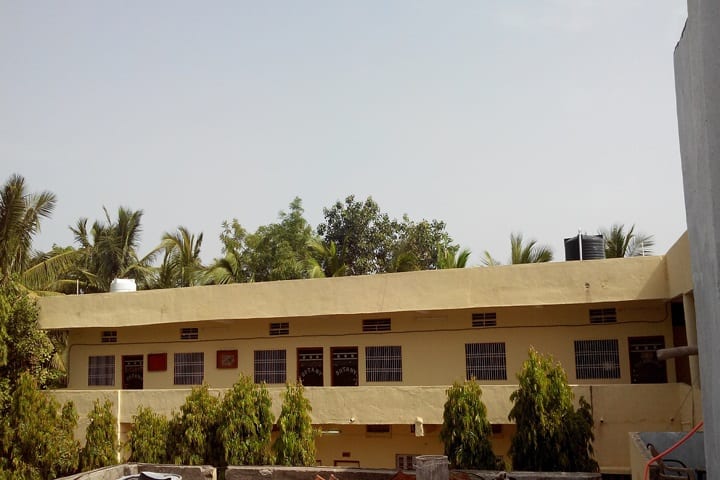 Pratishthan Arts Science and Commerce Mahavidyalaya campus in Gangapur Jahagir, Maharashtra, India — photo 1