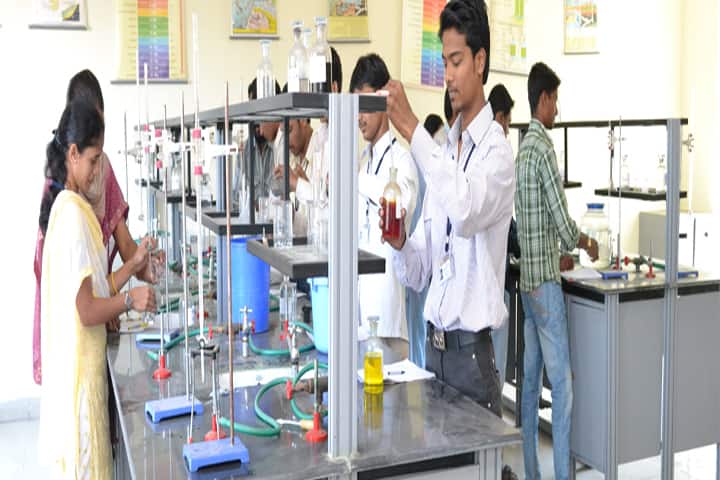 Dhananjay Mahadik Group of Institutions campus in Kolhapur, Maharashtra, India — photo 6