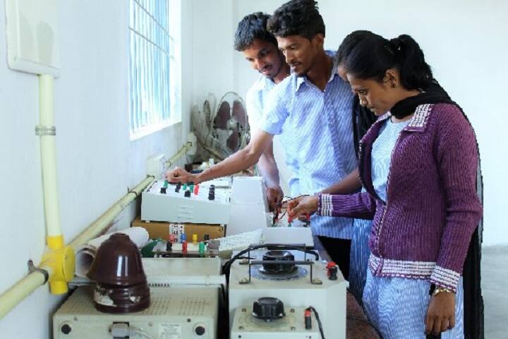 Sri Vidhyanikethan Polytechnic campus in Hassan, Karnataka, India — photo 5