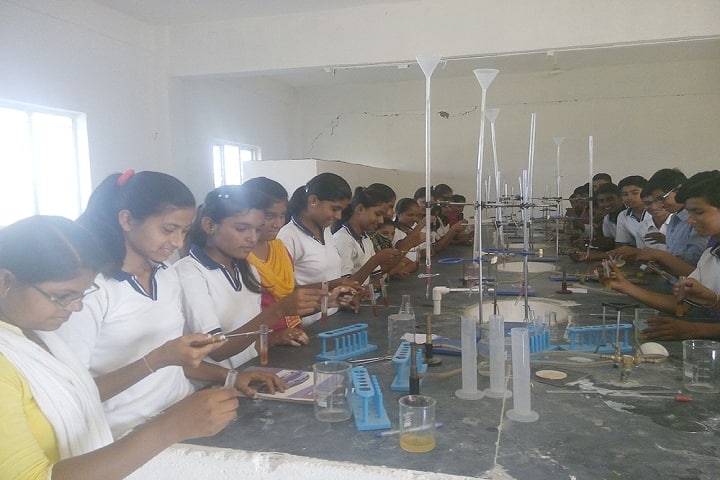 Shri Sai Institute of Technology Polytechnic campus in Jalgaon, Maharashtra, India — photo 2