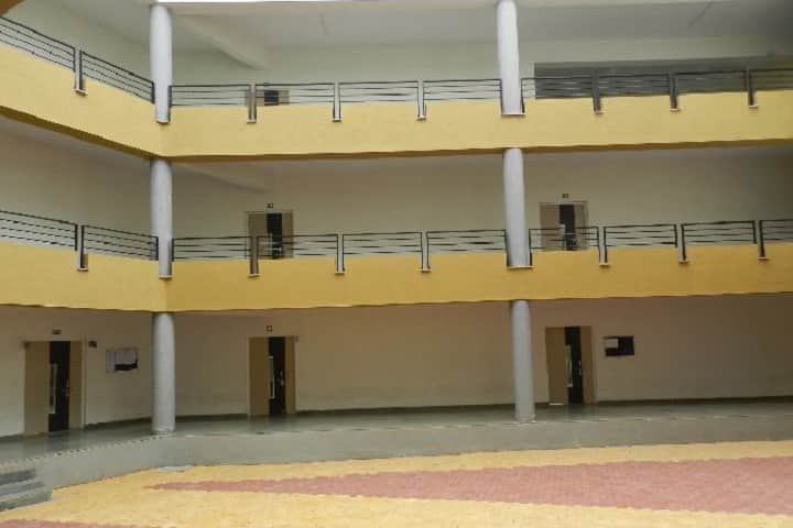 SB Patil Polytechnic campus in Vangali, Maharashtra, India — photo 3