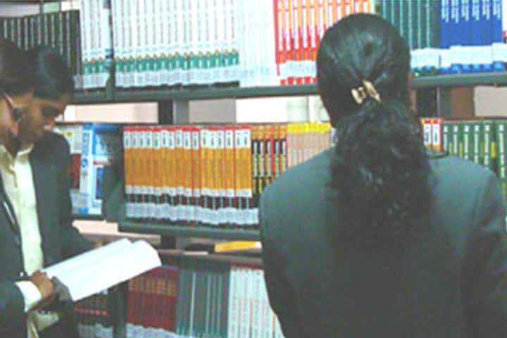 Smt Rajshree Mulak College of Engineering for Women campus in Nagpur, Maharashtra, India — photo 6