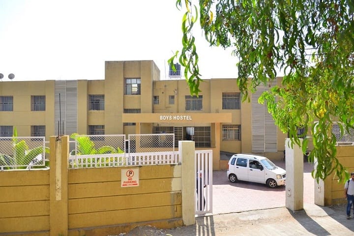 DY Patil School of Engineering Academy campus in Talegaon Dabhade, Maharashtra, India — photo 2