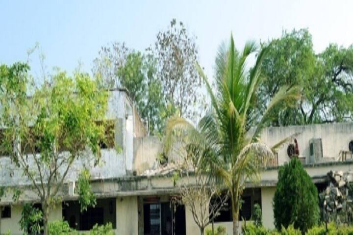 Vidya Vikas Arts Commerce and Science College campus in Samudrapur, Maharashtra, India — photo 4