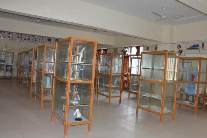 GMERS Medical College campus in Dharpur, Gujarat, India — photo 4