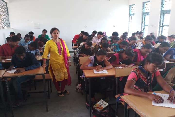 Naveen Government College campus in Tapkara, Chhattisgarh, India — photo 5