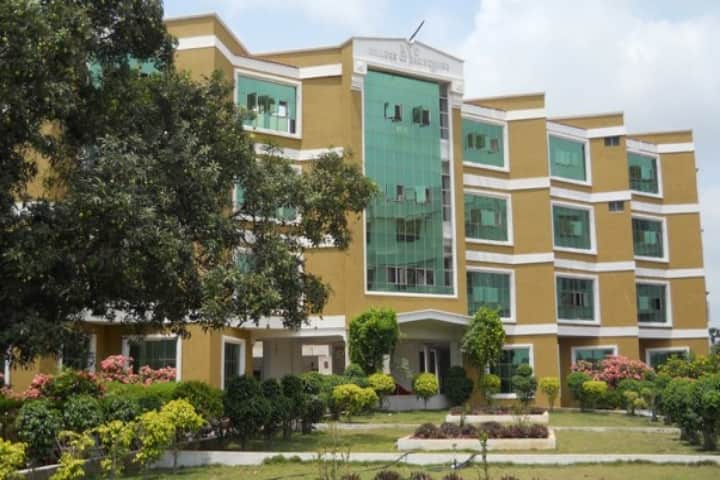 Bonam Venkata Chalamayya Engineering College campus in Rajahmundry, Andhra Pradesh, India — photo 2