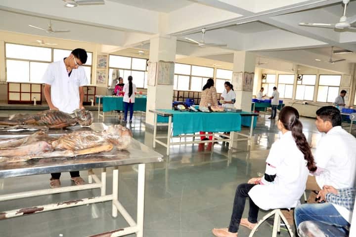 GCS Medical College campus in Ahmedabad, Gujarat, India — photo 3