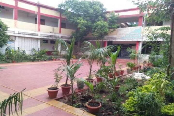 Government Chandra Vijay College campus in Dindori, Madhya Pradesh, India — photo 3