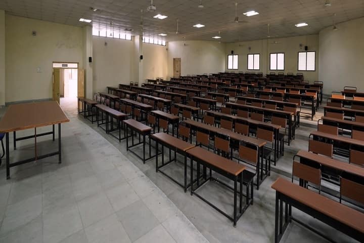 Dr Kiran C Patel Medical College and Research Institute campus in Bharuch, Gujarat, India — photo 4