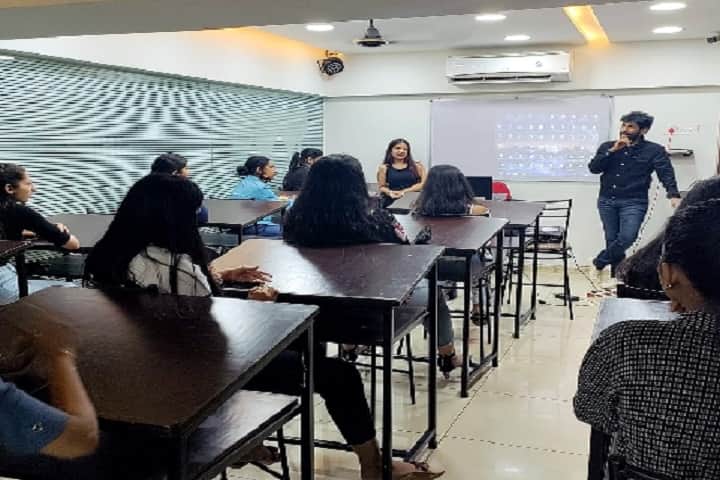 International Institute of Fashion Design campus in Mumbai, Maharashtra, India — photo 5