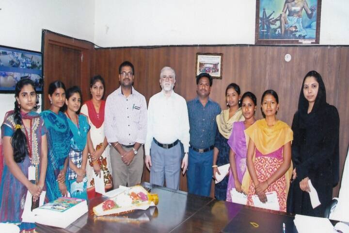 Neelagiri Degree and PG College campus in Nalgonda, Telangana, India — photo 4