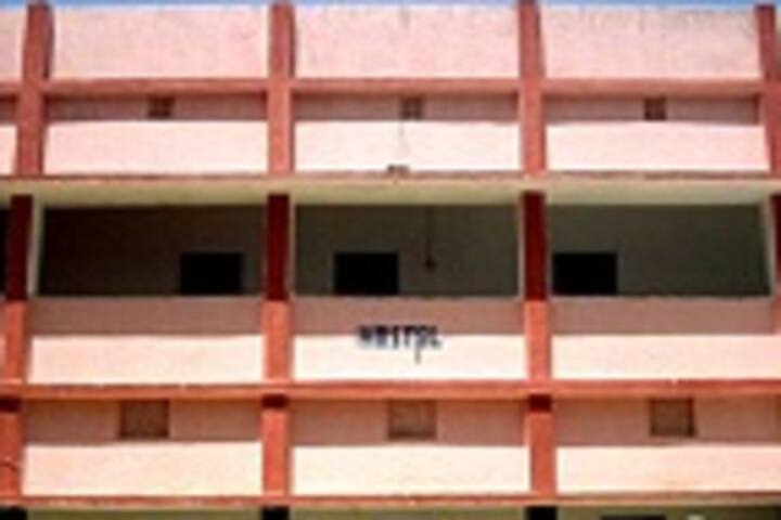 Nandini Educational Institute campus in Gonda, Uttar Pradesh, India — photo 4