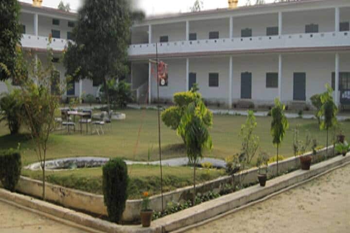The Mrinalini College campus in Saharanpur, Uttar Pradesh, India — photo 1