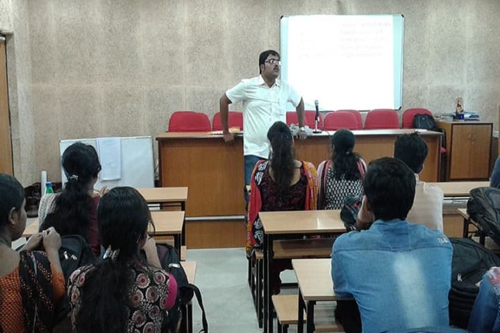 Raidighi College campus in Raidighi, West Bengal, India — photo 3