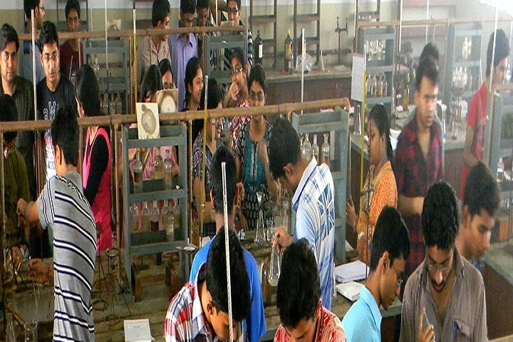 Seth Anandram Jaipuria College campus in Kolkata, West Bengal, India — photo 3