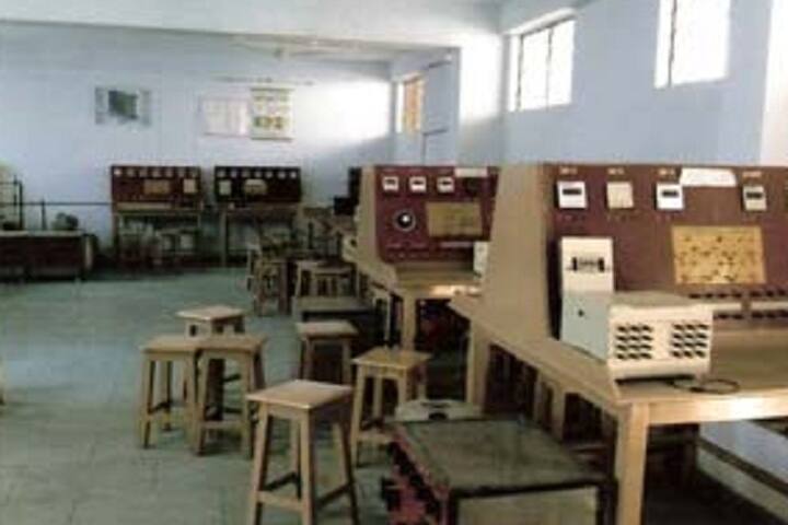 Laxmi Polytechnic College campus in Jaipur, Rajasthan, India — photo 5