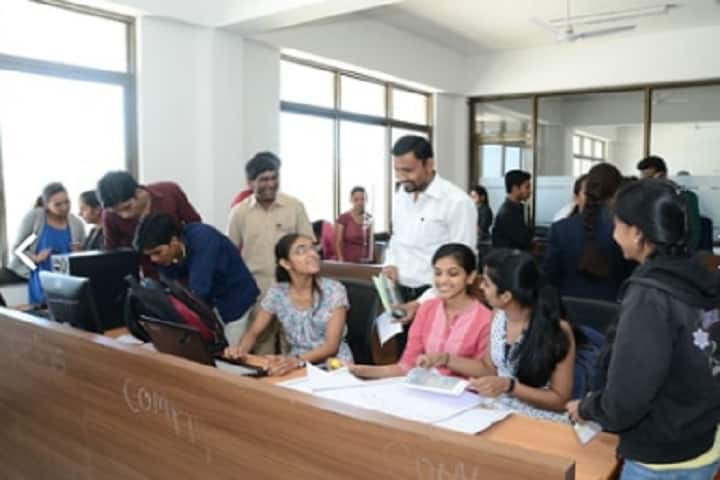 Jawahar Education Society's Institute of Technology campus in Nashik, Maharashtra, India — photo 4