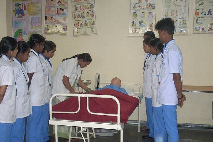 Suyash College of Nursing campus in Raipur, Chhattisgarh, India — photo 3