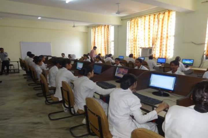 Panna Dhai Maa Subharti Nursing College campus in Meerut, Uttar Pradesh, India — photo 4