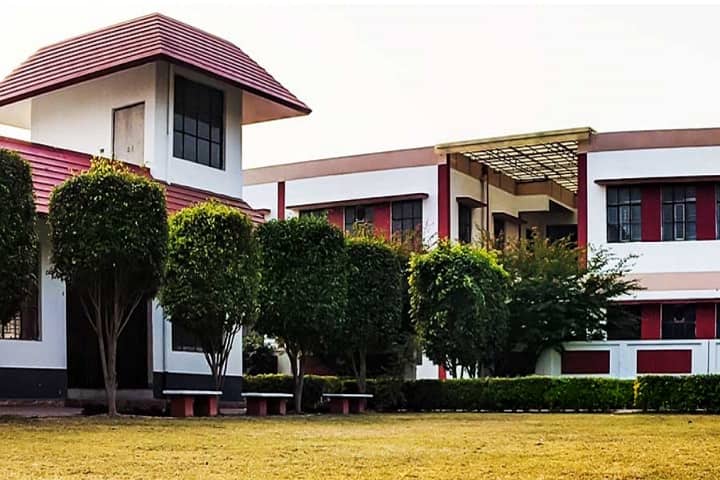 Advance College of Education campus in Kanpur, Uttar Pradesh, India — photo 1