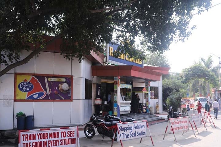 Subharti College of Physiotherapy campus in Meerut, Uttar Pradesh, India — photo 4