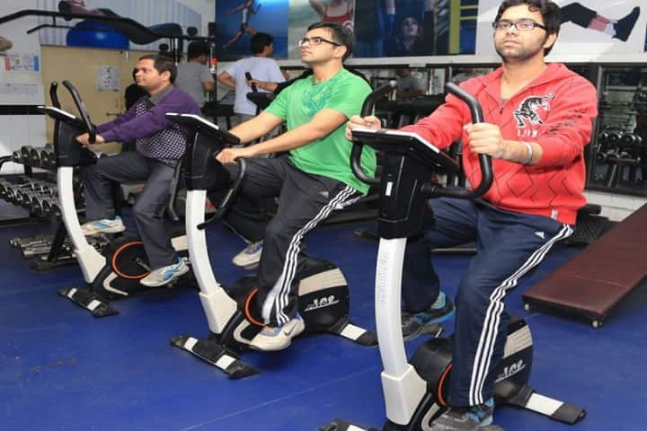Subharti College of Physiotherapy campus in Meerut, Uttar Pradesh, India — photo 5