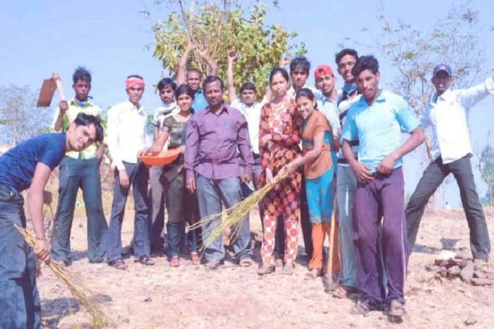 Smt Rudramba MP Prakash Government First Grade College campus in Hoovina Hadagali, Karnataka, India — photo 6