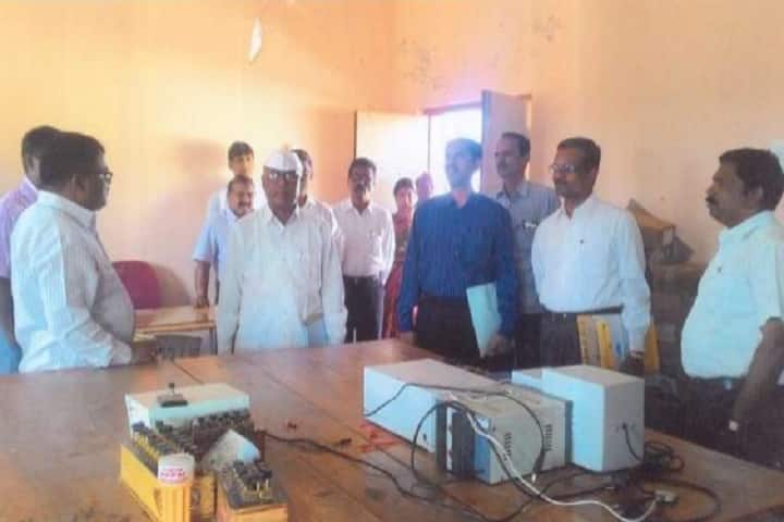 Government First Grade College campus in Gadag-Betigeri, Karnataka, India — photo 4