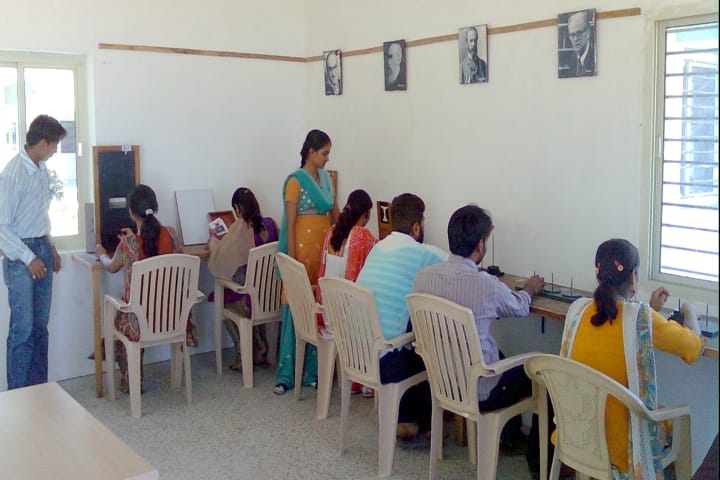 Divya Chetna College of Education campus in Himmatnagar, Gujarat, India — photo 6