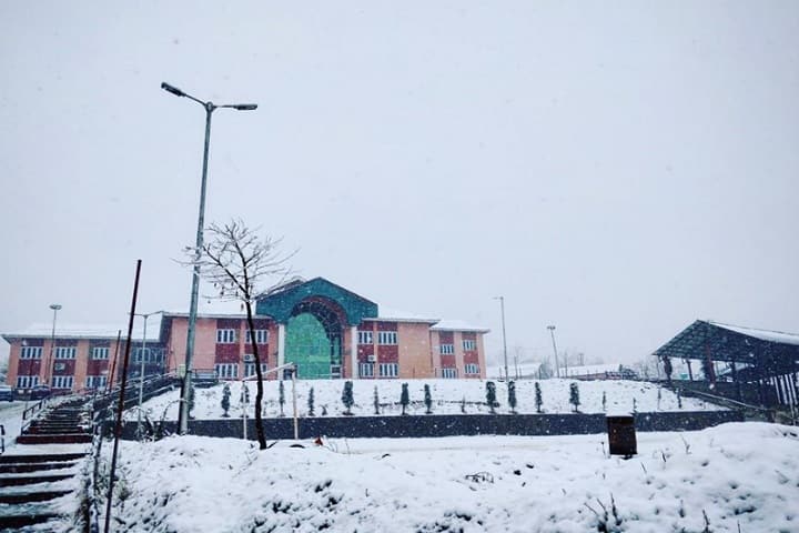 Government Degree College campus in Dooru, Jammu and Kashmir, India — photo 1