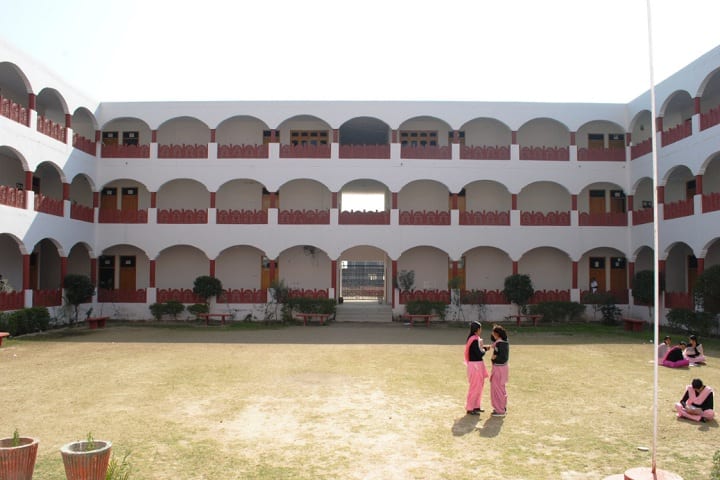 SS College of Education for Girls campus in Mansa, Punjab, India — photo 2