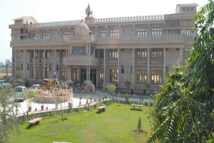 SS College of Education for Girls campus in Mansa, Punjab, India — photo 3